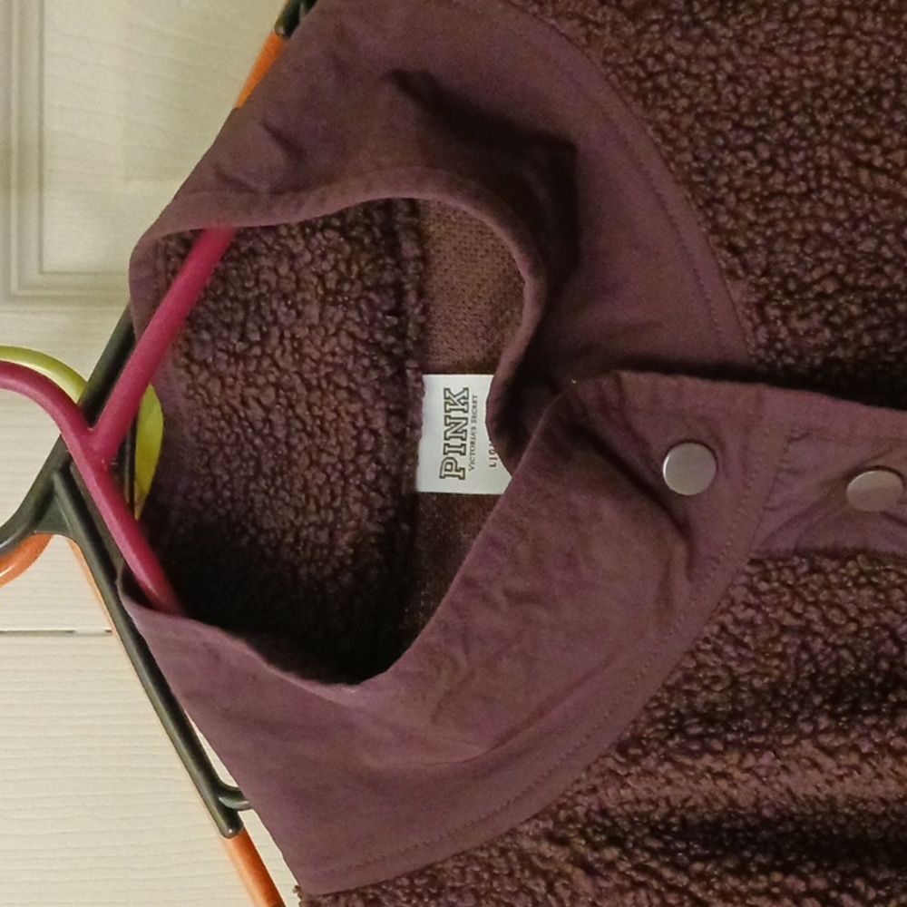 Jacket - Picture 2 of 6